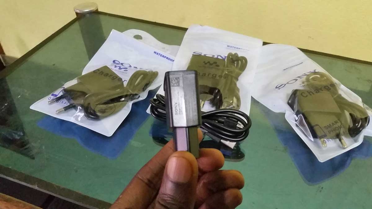 Chargeur Sony android 5V 1A
