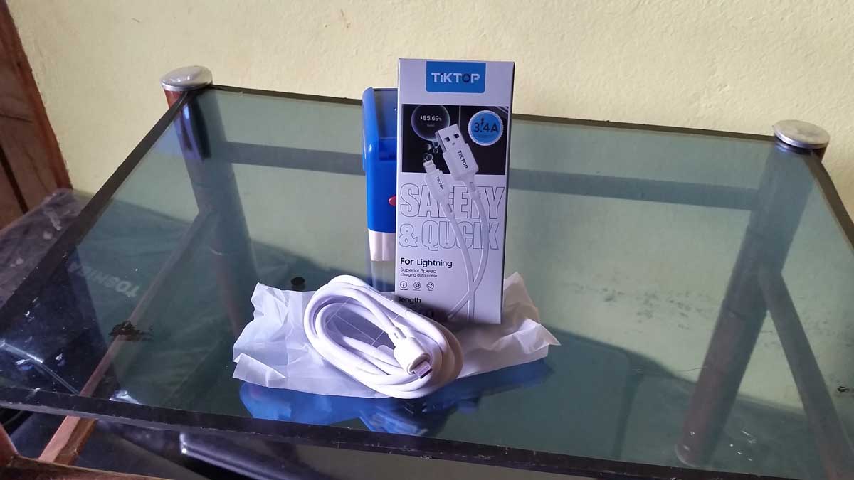 cable tiktop 3.4A android, apple