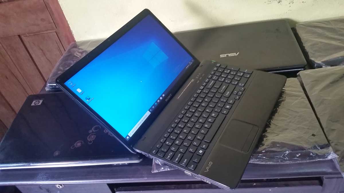 SONY VAIO CORE I3 500go 4go ram