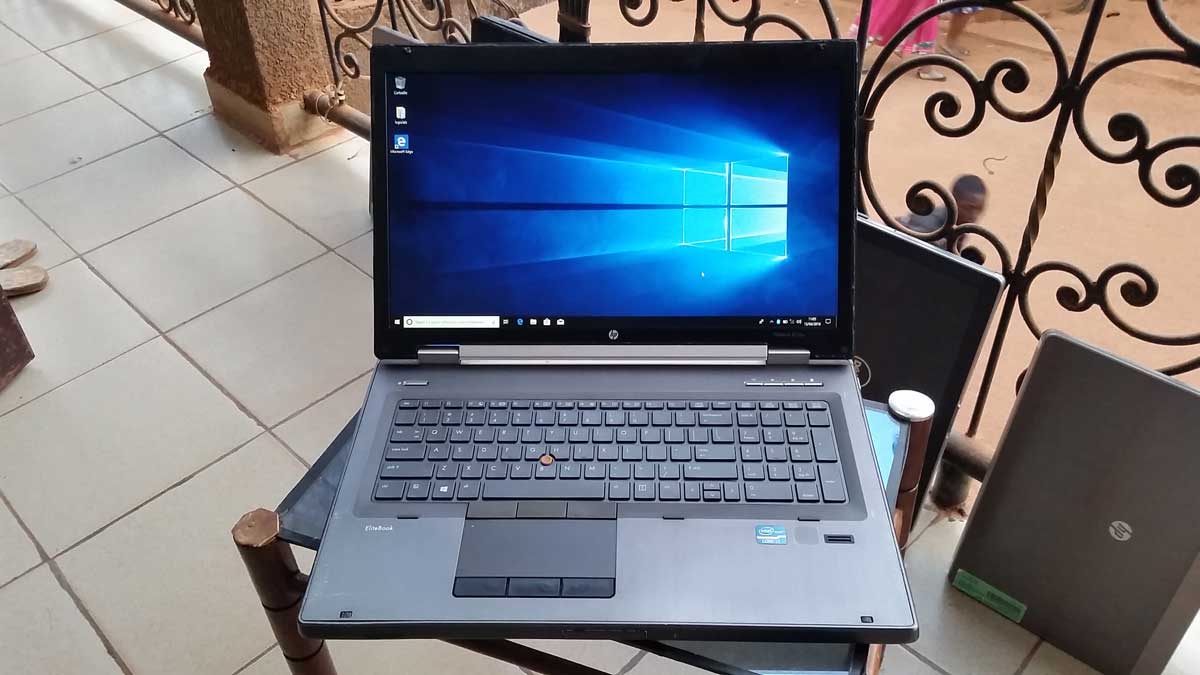 hp core i7 workstation w8770w
