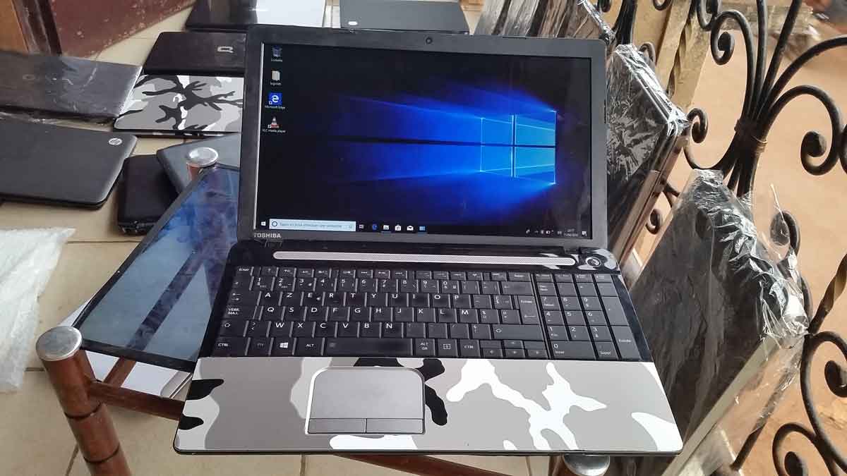 TOSHIBA SATELLITE C55t 320go / 4go ram